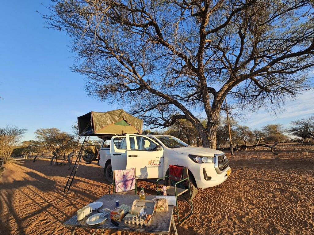 Dormir en tienda coche 4X4